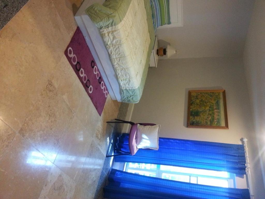 Yiasu Bed And Breakfast Паттая Номер фото