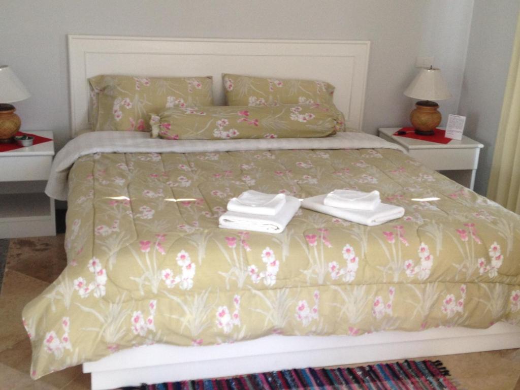 Yiasu Bed And Breakfast Паттая Номер фото